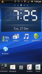  Sony Ericsson Xperia Play:    