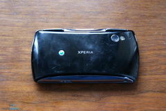 Sony Ericsson Xperia Play:    