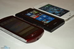  Nokia Lumia 800:   Windows Phone 