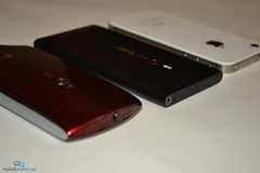  Nokia Lumia 800:   Windows Phone 