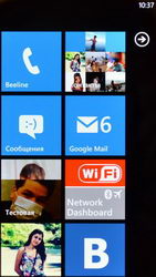  Nokia Lumia 800:   Windows Phone 