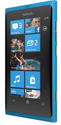  Nokia Lumia 800:   Windows Phone 