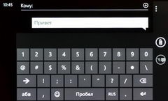  Nokia Lumia 800:   Windows Phone 