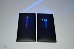  Nokia Lumia 800:   Windows Phone 