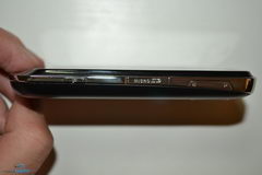  Gigabyte GSmart G1345:  SIM-  Android 2.3