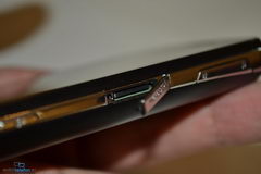  Gigabyte GSmart G1345:  SIM-  Android 2.3