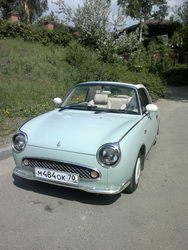  Nokia E7:    Symbian