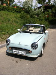  Nokia E7:    Symbian