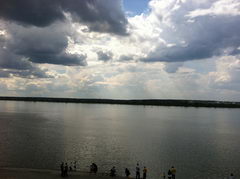  Nokia E7:    Symbian