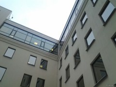   Samsung Galaxy Tab 7.7:     