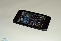  Nokia X7:      
