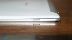  Samsung Galaxy Tab 10.1:   iPad