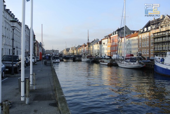 ISO 100, 33 , F/4.5, 1/250 c