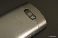  Nokia Asha 303:    QWERTY-