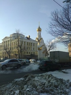  Nokia Asha 303:    QWERTY-