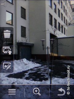  Nokia Asha 303:    QWERTY-