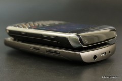  Nokia Asha 303:    QWERTY-