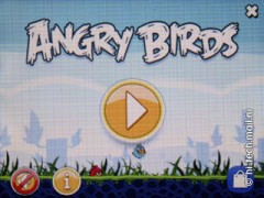  Nokia Asha 303:    QWERTY-