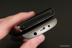  Nokia Asha 303:    QWERTY-