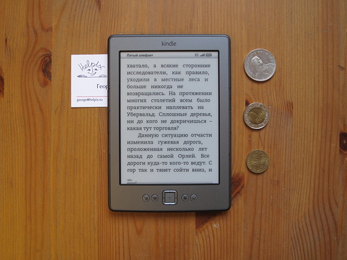 Amazon Kindle 4