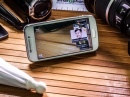   Samsung Galaxy S4 Zoom