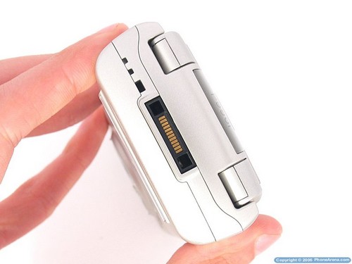 Sony Ericsson P990i -  