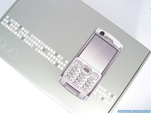 Sony Ericsson P990i -  