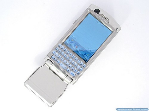 Sony Ericsson P990i -   