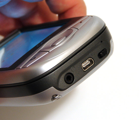     Qtek 9100   Windows Mobile 5.0