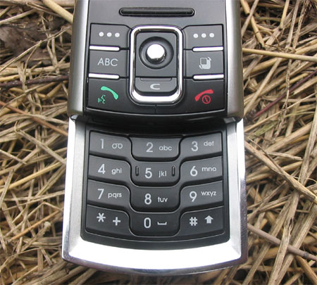  Samsung D720