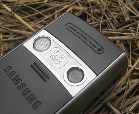  Samsung D720