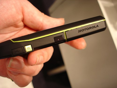 Motorola RIZR Z8