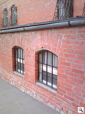 Voxtel W520:   1600 x 1200