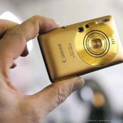 Canon Digital IXUS 100 IS -  3