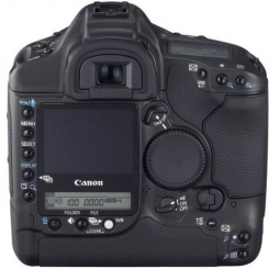 Canon EOS-1D Mark II N  -  5