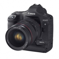 Canon EOS-1D Mark II N  -  3
