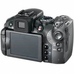 Canon PowerShot S5 IS -  4