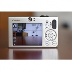 Canon PowerShot SD1000 -  10