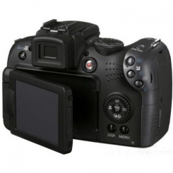 Canon PowerShot SX10 IS -  4