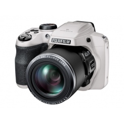 Fujifilm FinePix S8200 -  11