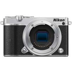 Nikon 1 J5 -  7