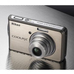 Nikon COOLPIX S520 -  3