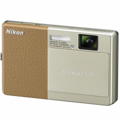 Nikon COOLPIX S70 -  4