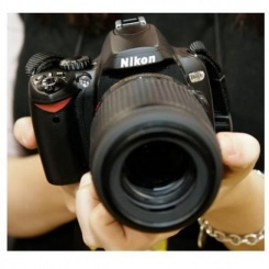 Nikon D40X -  2