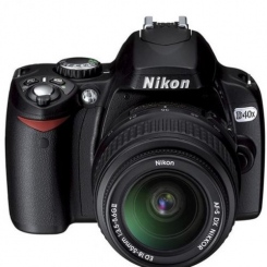 Nikon D40X -  3