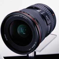 Canon EF 17-40 f/4.0L USM -  1