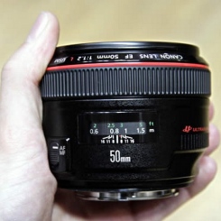 Canon EF 50mm f/1.2L USM -  2