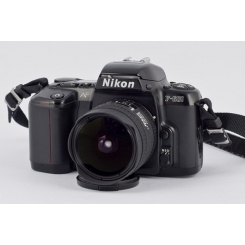 Nikon 16mm f/2.8D AF Fisheye-Nikkor -  1