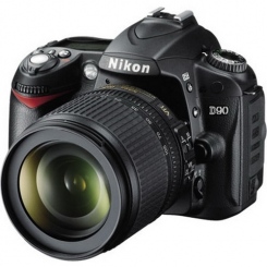 Nikon 18-105mm f/3.5-5.6G ED VR AF-S DX Nikkor -  3