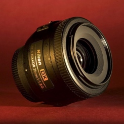 Nikon 35mm f/1.8G AF-S DX Nikkor -  2
